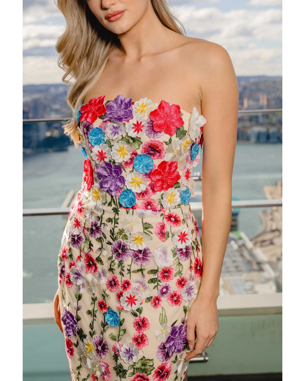 Elliatt Rosette Strapless Midi Dress Floral